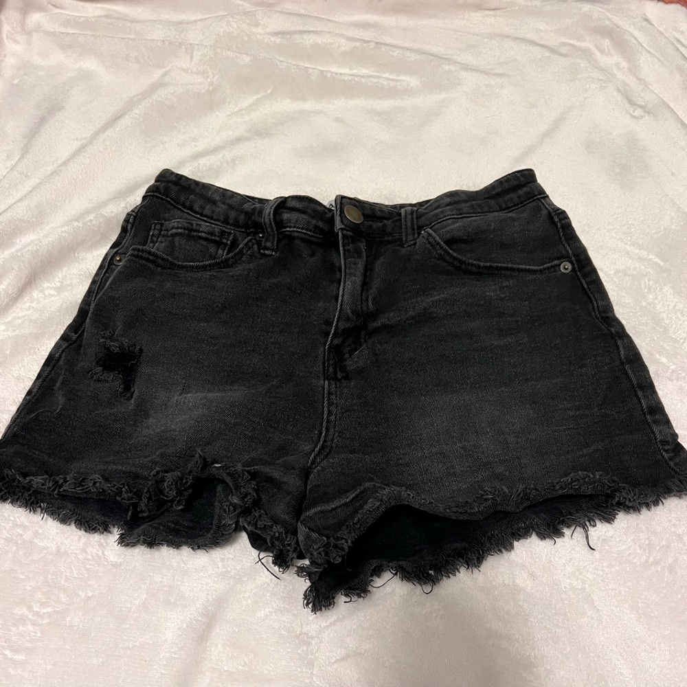 ripped black jean shorts